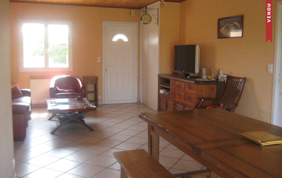 Annonces LANGON : Maison / Villa | SAINT-PIERRE-D'AURILLAC (33490) | 73 m2 | 184 000 &euro; 