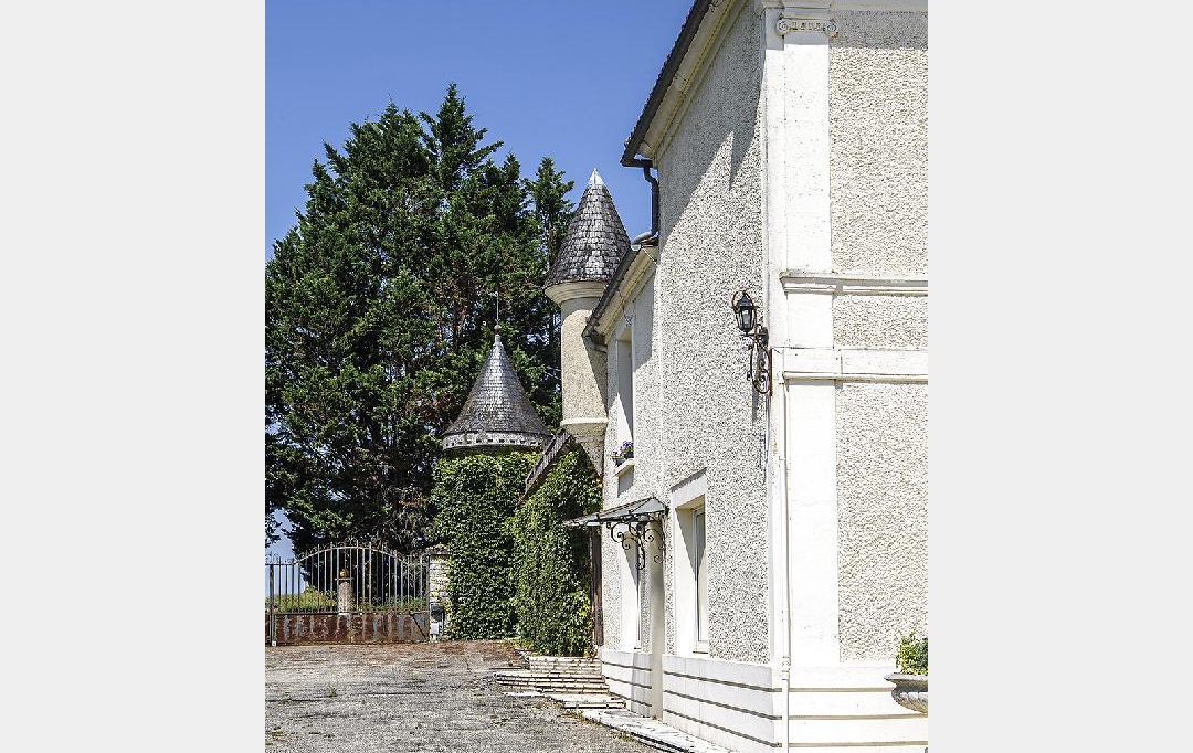 KHEOPS IMMO : Ground | ESCOUSSANS (33760) | 210 000 m2 | 1 650 000 € 