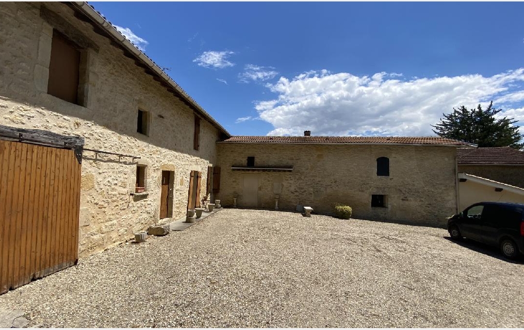 KHEOPS IMMO : House | SAINT-MARTIAL (33490) | 300 m2 | 1 700 000 € 