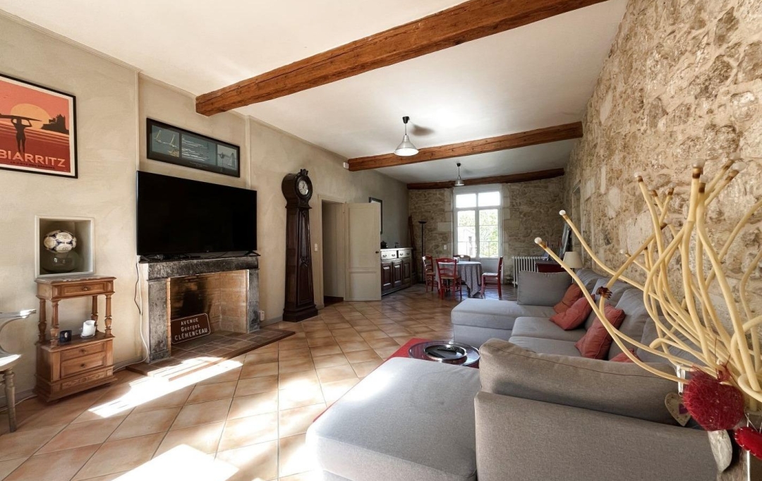 KHEOPS IMMO : House | GENISSAC (33420) | 245 m2 | 549 610 € 